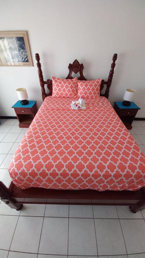 Fisherman'S Inn Hotel Florence Hall 外观 照片