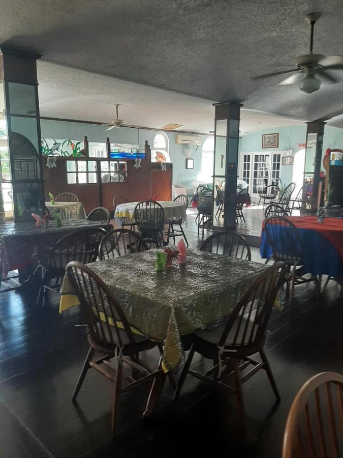 Fisherman'S Inn Hotel Florence Hall 外观 照片