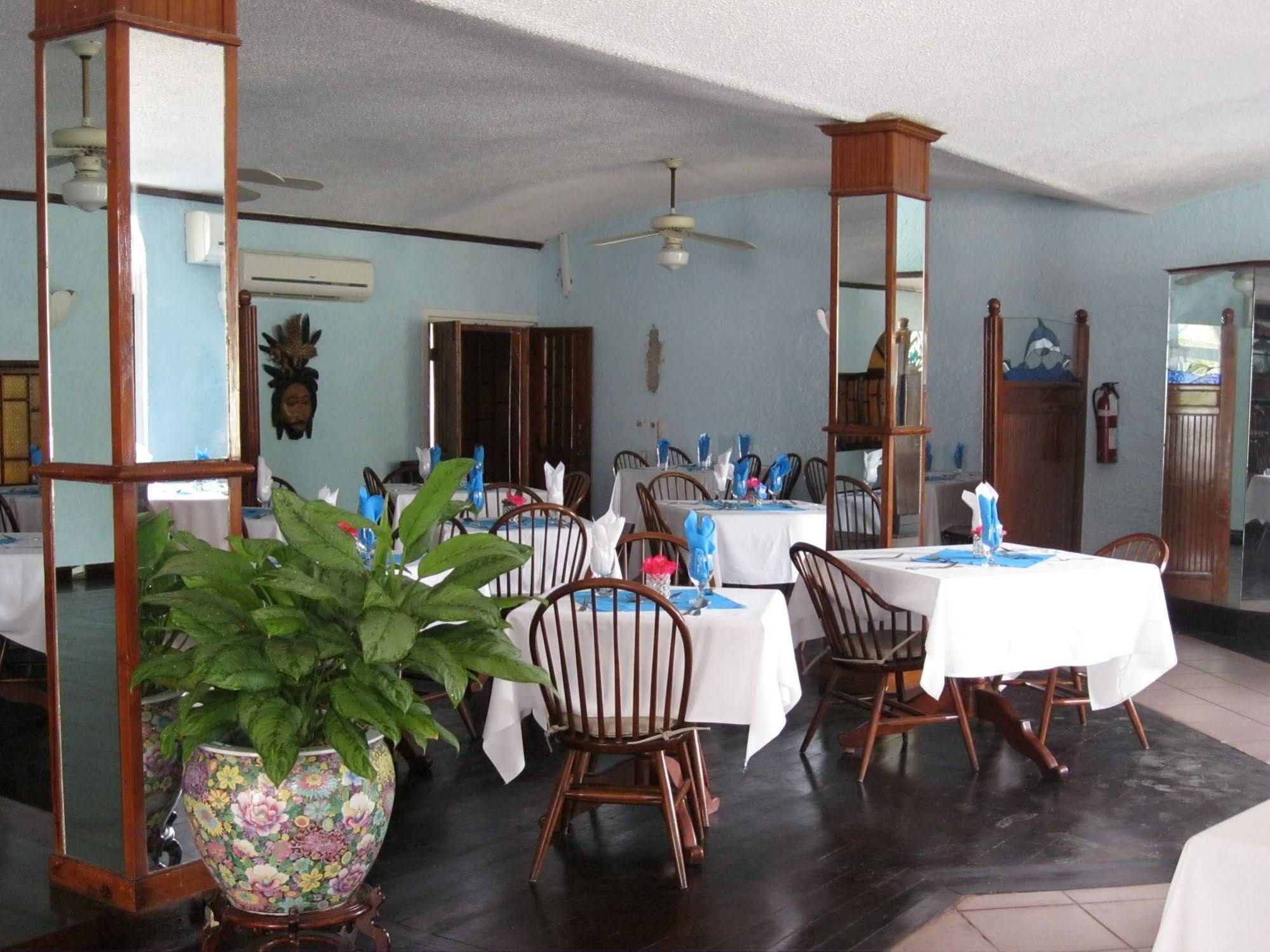 Fisherman'S Inn Hotel Florence Hall 外观 照片