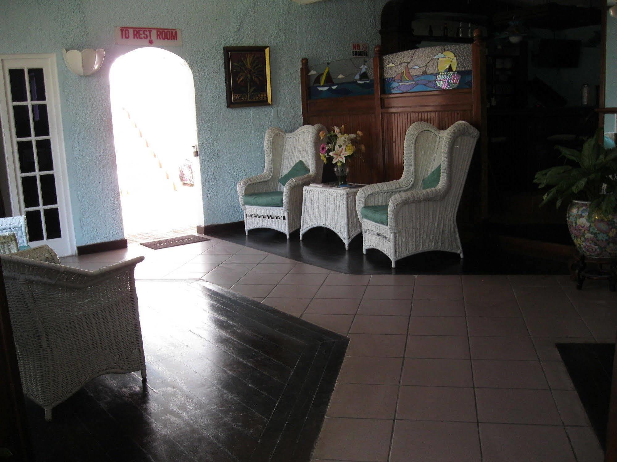 Fisherman'S Inn Hotel Florence Hall 外观 照片
